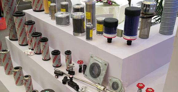 大家都知道使用液壓過濾器效果好，但是如果液壓過濾器堵塞了會怎么樣呢？以下是液壓過濾器堵塞對液壓系統(tǒng)造成的后果，由液壓過濾器廠家—朝日液壓介紹如下：